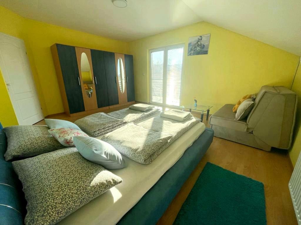 Villa 2 Etagen Mit Grossen Garten Modrica Esterno foto